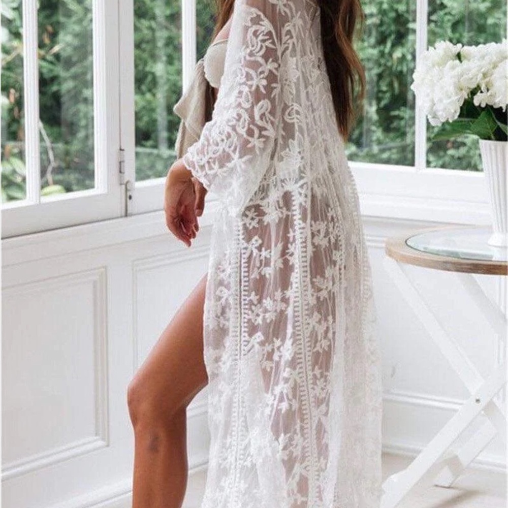 Elegant women boho Sheer White Lace Kimono kimono cover up - Picture 7 of 10